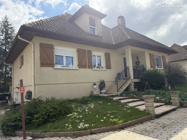 Maison 6 pièces 135 m²