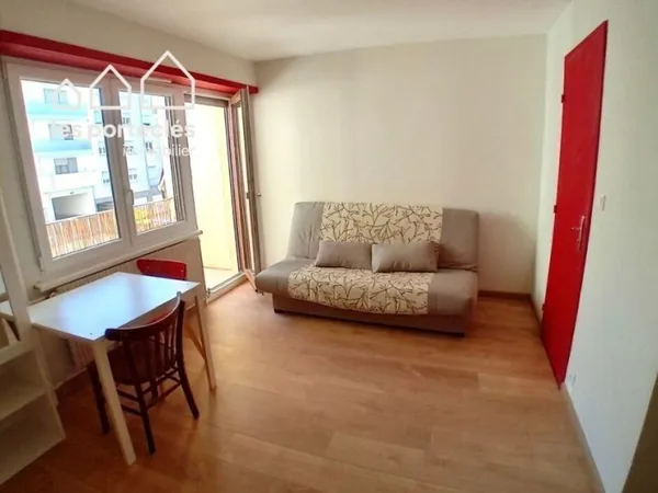 Studio 1 pièce 18 m²