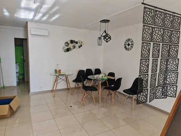 Local 50 m²