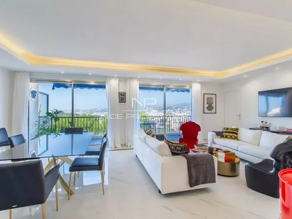 Mont Boron, luxe et volupté, vue panoramique mer, terrasse, balcon, garage et cave