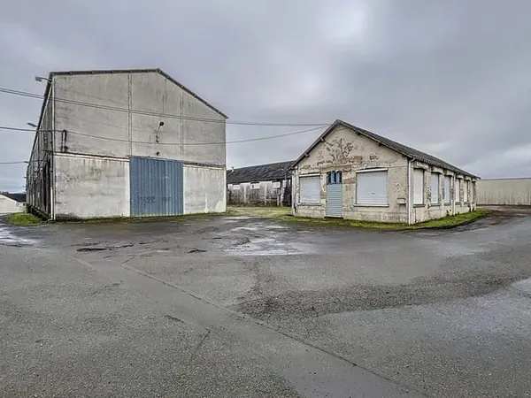 Local d'activité 6600 m²