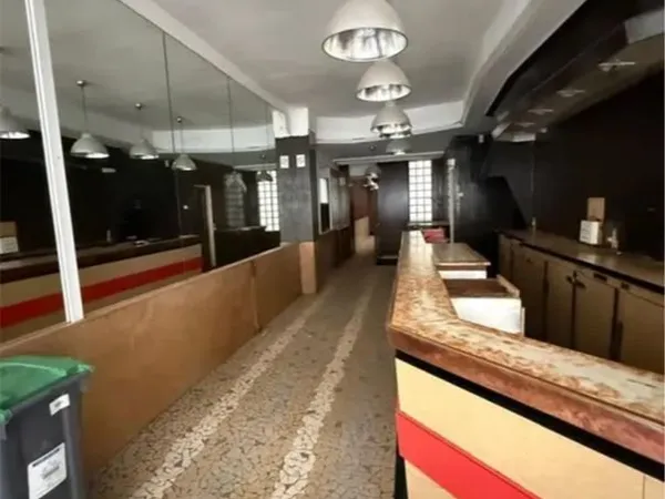 Boutique 132 m² PARIS