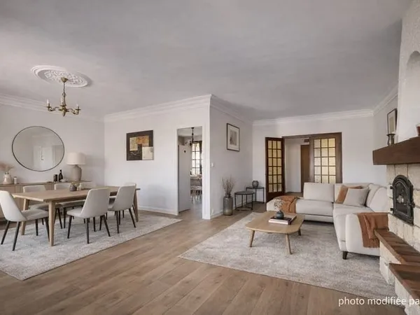 Maison familiale 5 chambres avec piscine et grand garage à L