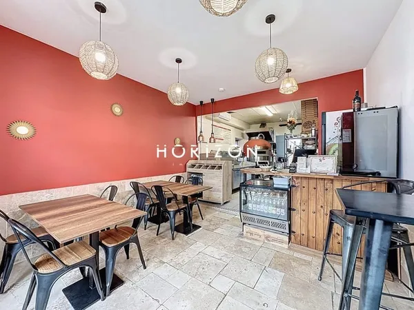 BELLEVILLE: cession de fonds, PIZZERIA 50 m2