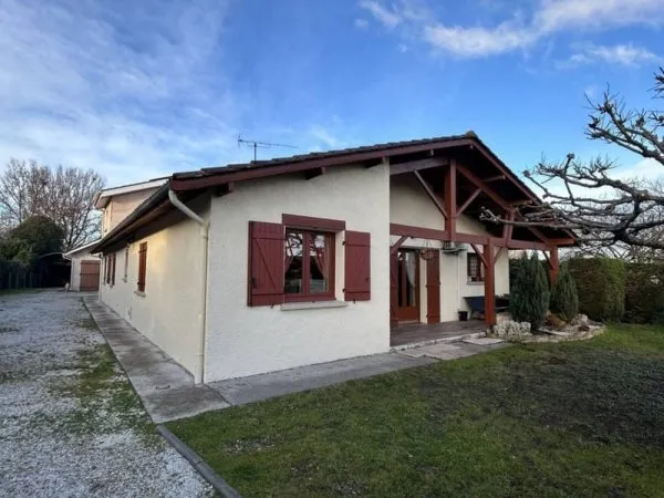 Maison 8 pièces 240 m²