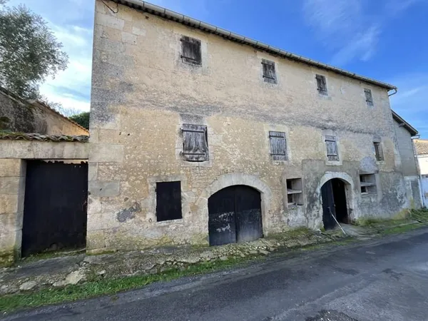 Immeuble 300 m²