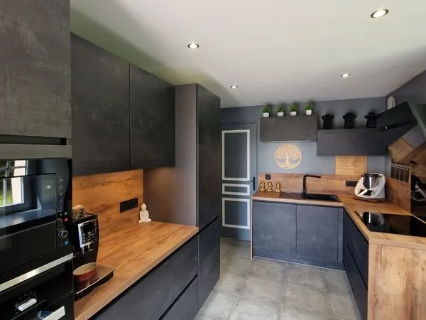 Maison familiale de 184 m² - 8 pièces - Environnement calme et verdoyant