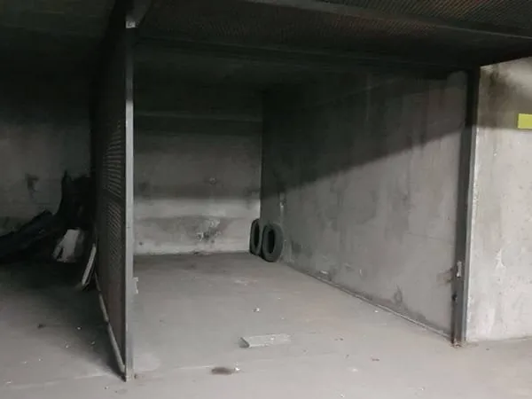 Parking 15 m²