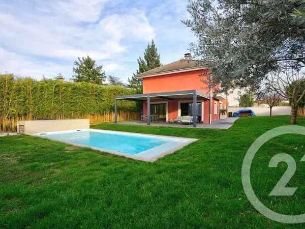 Maison 7 pièces 159 m²