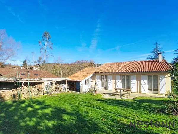 A Vendre Maison 3 Chambres et 1 Bureau, Grand Jardin Cloturé à Sainte Croix Volvestre, Environnement