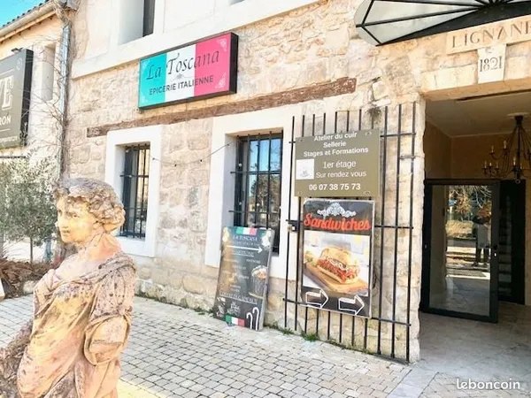 Local commercial ideal boucherie ,