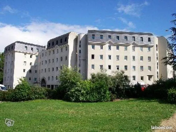 Studio sur Tours Sud meublé