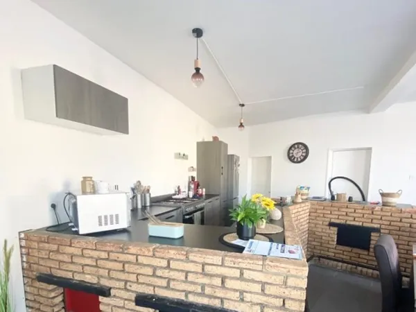 Jolie maison atypique spacieuse à CALONNE RICOUART