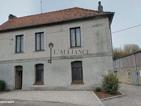 Maison 5 pièces 100 m²