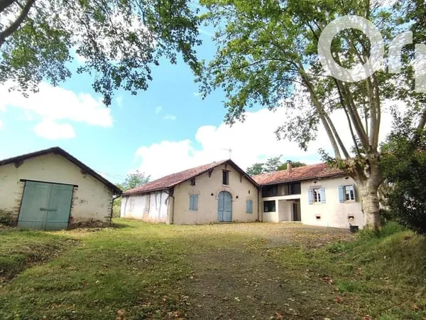 Maison 7 pièces 250 m²