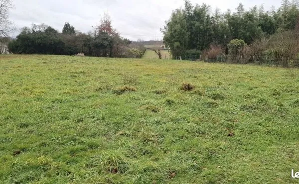 Terrain 937 m² La Rochefoucauld
