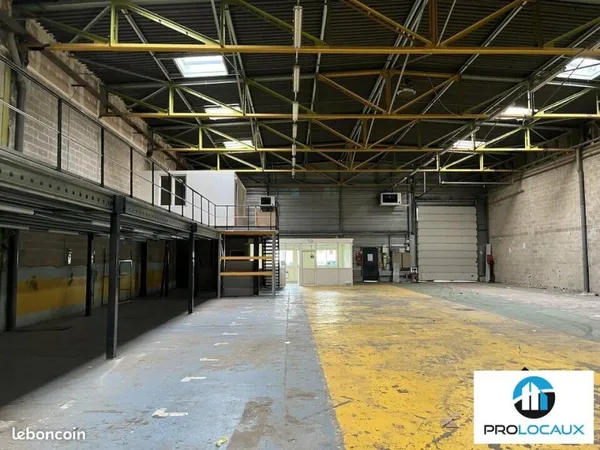 LOCAL D'ACTIVITE 851 m² MONTATAIRE