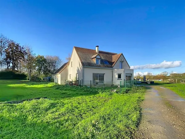 Maison Contemporaine 7000 M2 Terrain