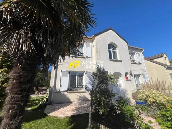 Maison 6 pièces 144 m²