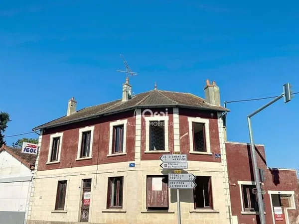 Immeuble de rapport 7 pièces 181 m²