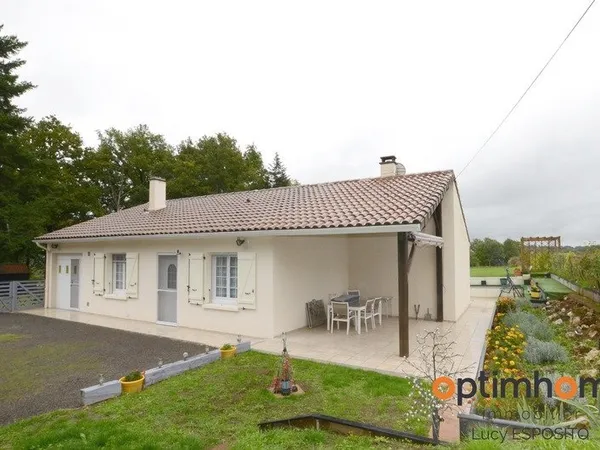 Charmant Pavillon 3 chambres avec Vue Panoramique à Exideuil-sur-Vienne