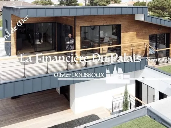 Maison 8 pièces 216 m²