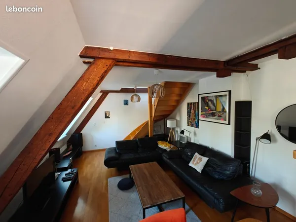 Appartement Duplex - Place d'Austerliz - Vue Cathédrale - Box fibre incluse