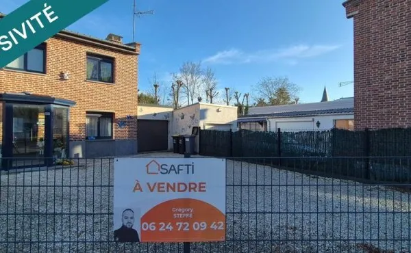 Charmante maison semi-mitoyenne en centre ville