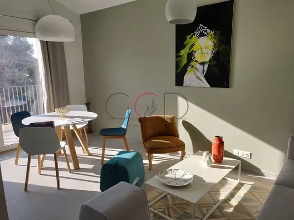 Appartement meublé de standing de 49 m2 avec mezzanine à Ven