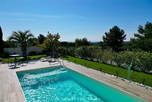 Villa 5 pièces 160 m²