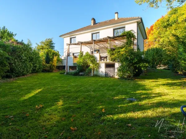 Maison 6 pièces 174 m²