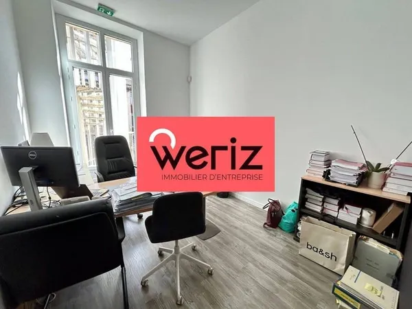 Bureaux 186 m²