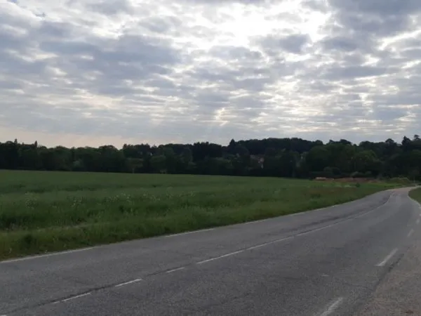 Terrain 2200 m²
