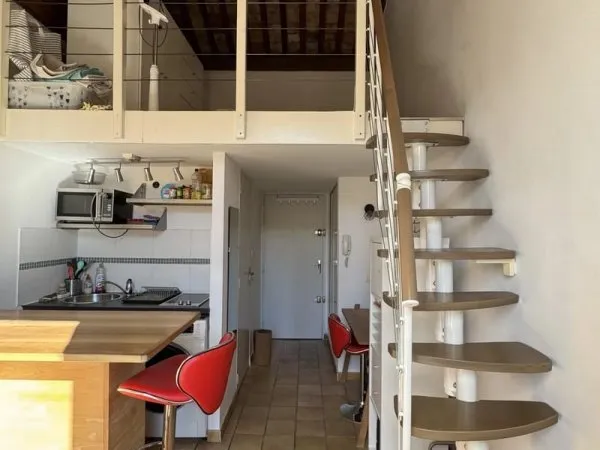 Appartement en duplex - Aix C.V Historique