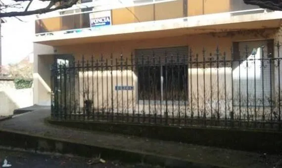 Local commercial 115 m²