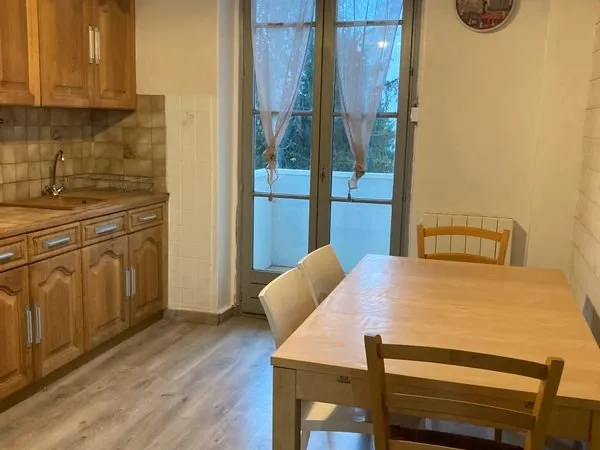 Loue appartement meublé Lyon 3