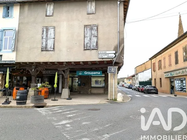 Bâtiment 510 m²