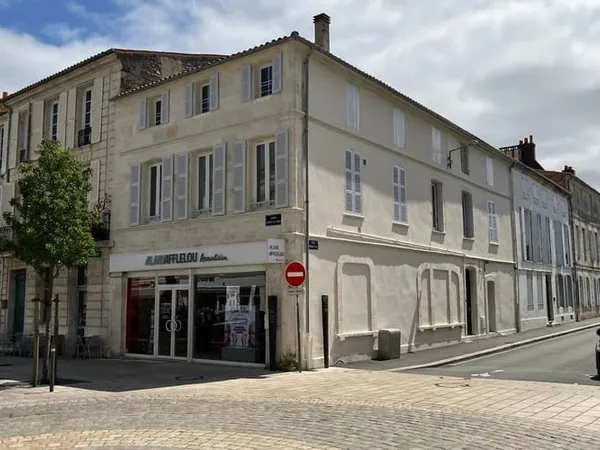 Immeuble 5 pièces 236 m²