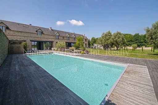 Longère 10 pièces 447 m²