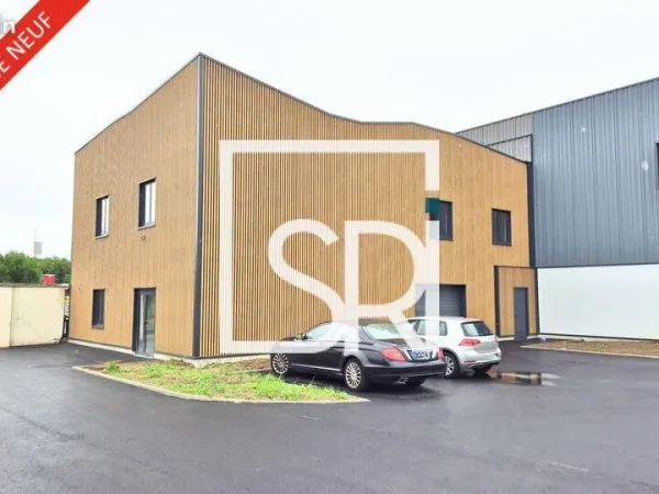 ENTREPOT - LOGISTIQUE 323 m² CLERMONT-FERRAND