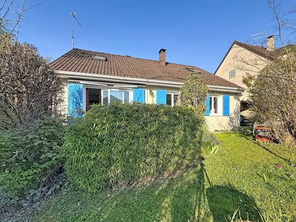 Maison L'Hay Les Roses 6 pieces -110 m2