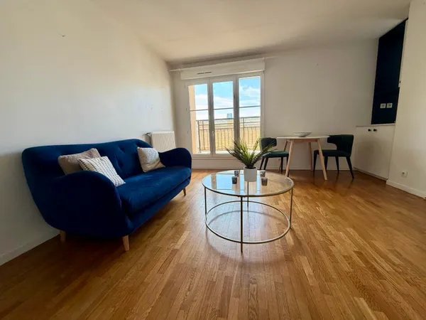 Location 2 pièces - meublé - balcon - parking - proche La Défense