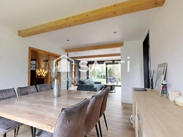 Maison 182 m2 - 5 ch - Terrain 1335m2 - au calme