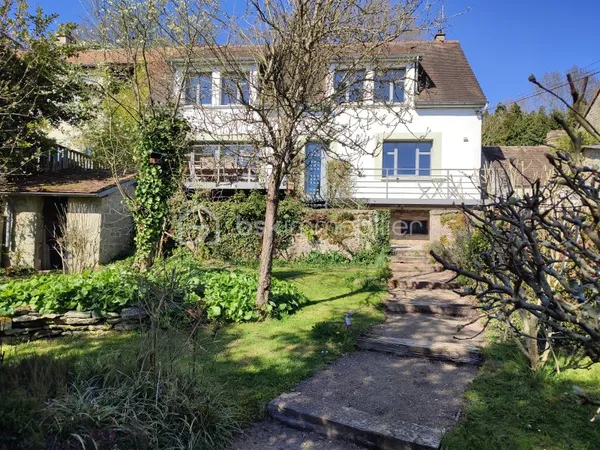 Maison 7 pièces 144 m²