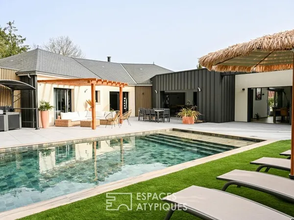 Superbe contemporaine familiale de plain pied avec piscine