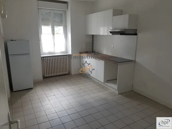 Location studio toute charges comprises, Saint Affrique