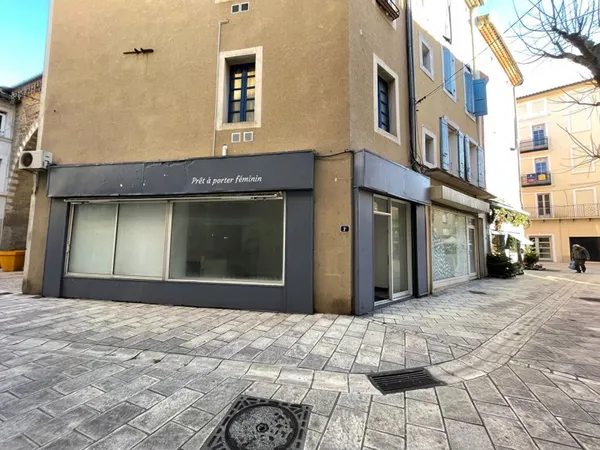 Local commercial 1 pièce 25 m²