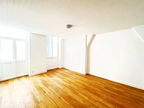 Appartement 2 pièces 62 m²