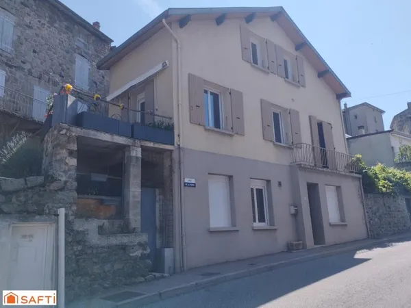 Maison de village en cours de rénovations