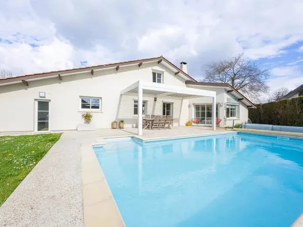 Maison Vente Pessac 7p 183m² 720000€